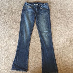American Eagle skinny kick jeans